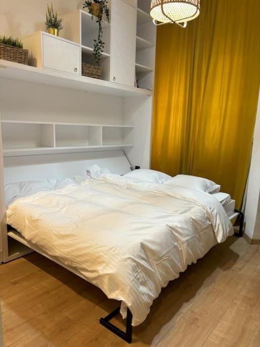 Tiny Studio Quinet Bucarest Esterno foto