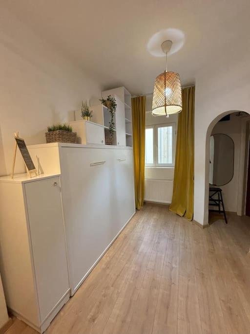 Tiny Studio Quinet Bucarest Esterno foto